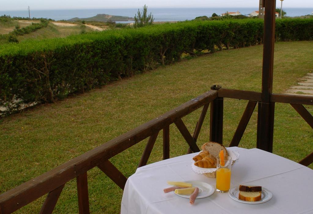 Parque De Campismo Da Ilha Do Pessegueiro Ξενοδοχείο Porto Covo Δωμάτιο φωτογραφία